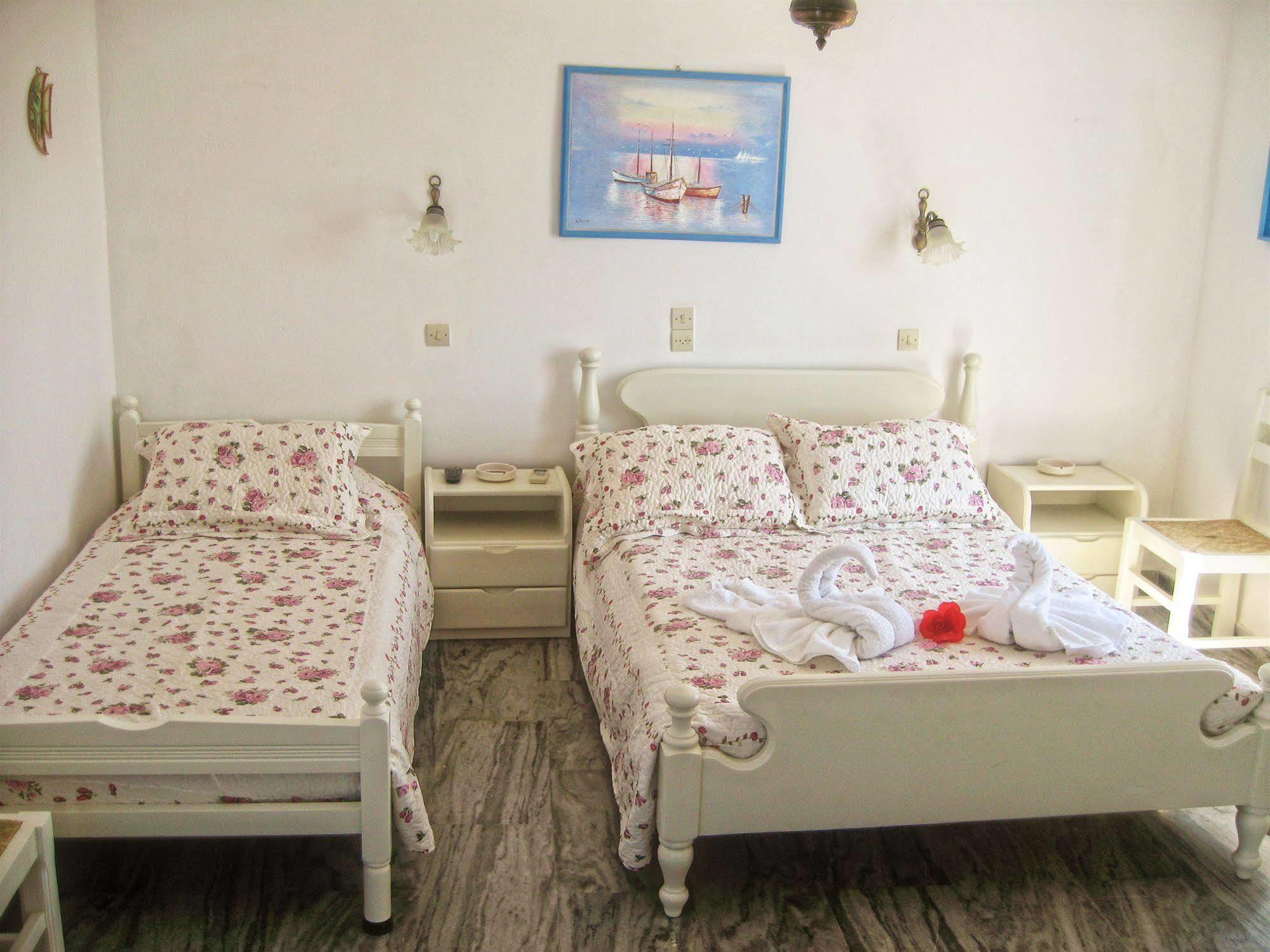 Augusta Studios & Apartments Naousa  Ngoại thất bức ảnh